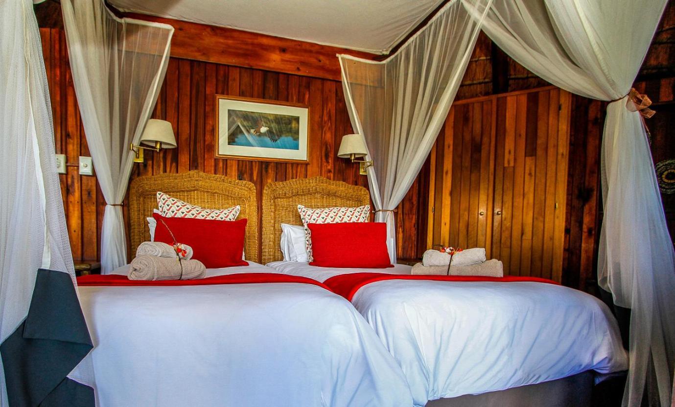 Shayamoya Tiger Fishing And Game Lodge Понгола Екстериор снимка