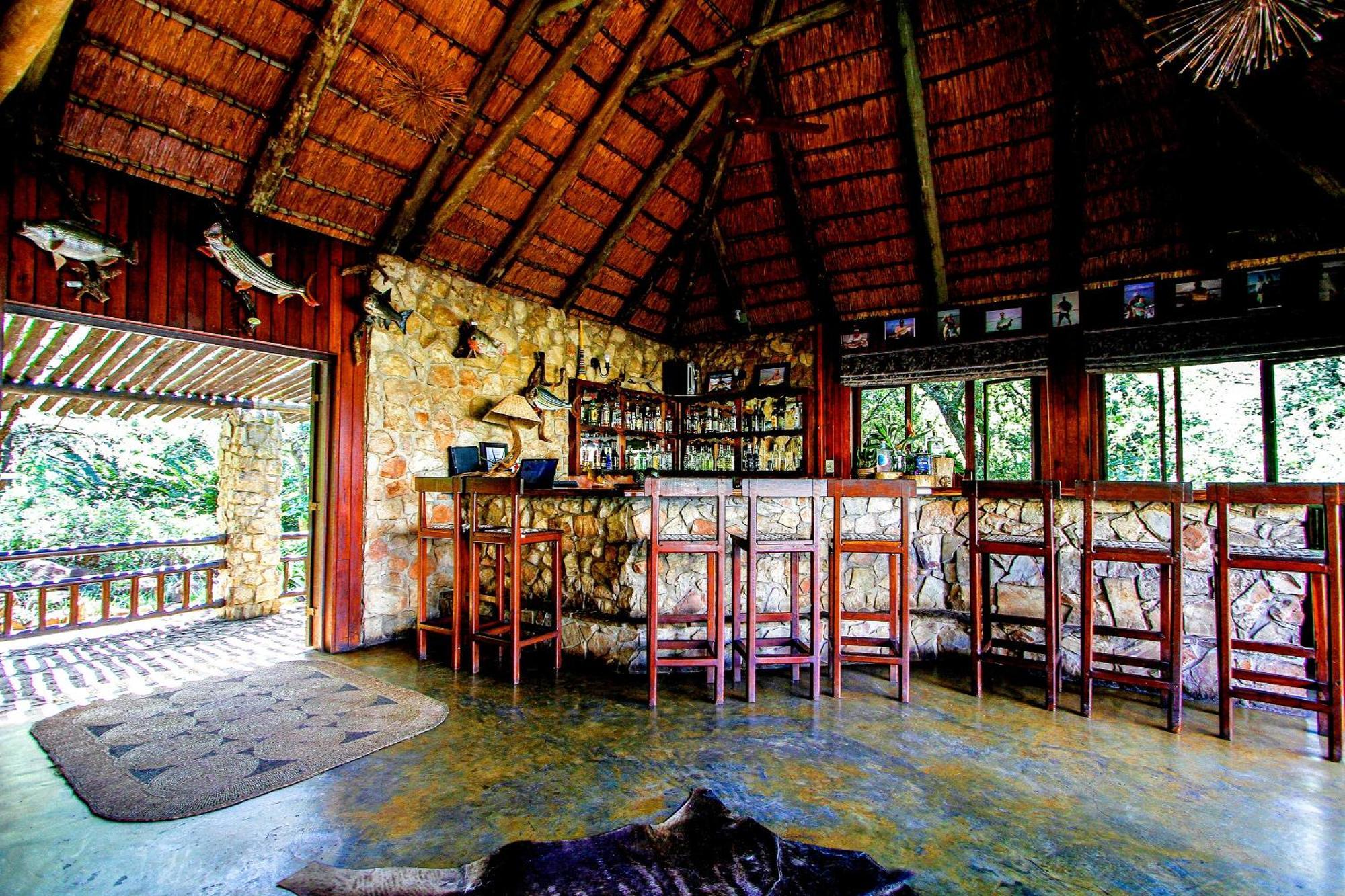 Shayamoya Tiger Fishing And Game Lodge Понгола Екстериор снимка